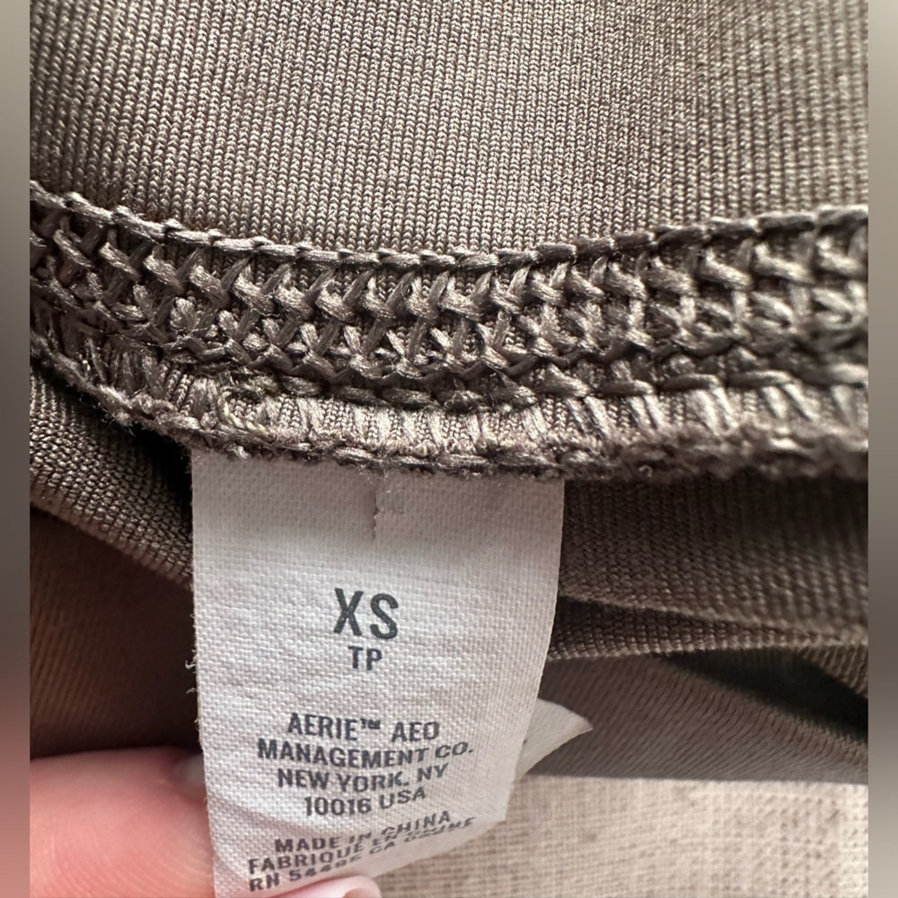 Aerie Women’s XS Olive Green Athletic Leggings - Picture 3 of 5